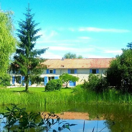 Chambres D'Hotes Entre Niort Et Marais Poitevin Bessines Eksteriør bilde