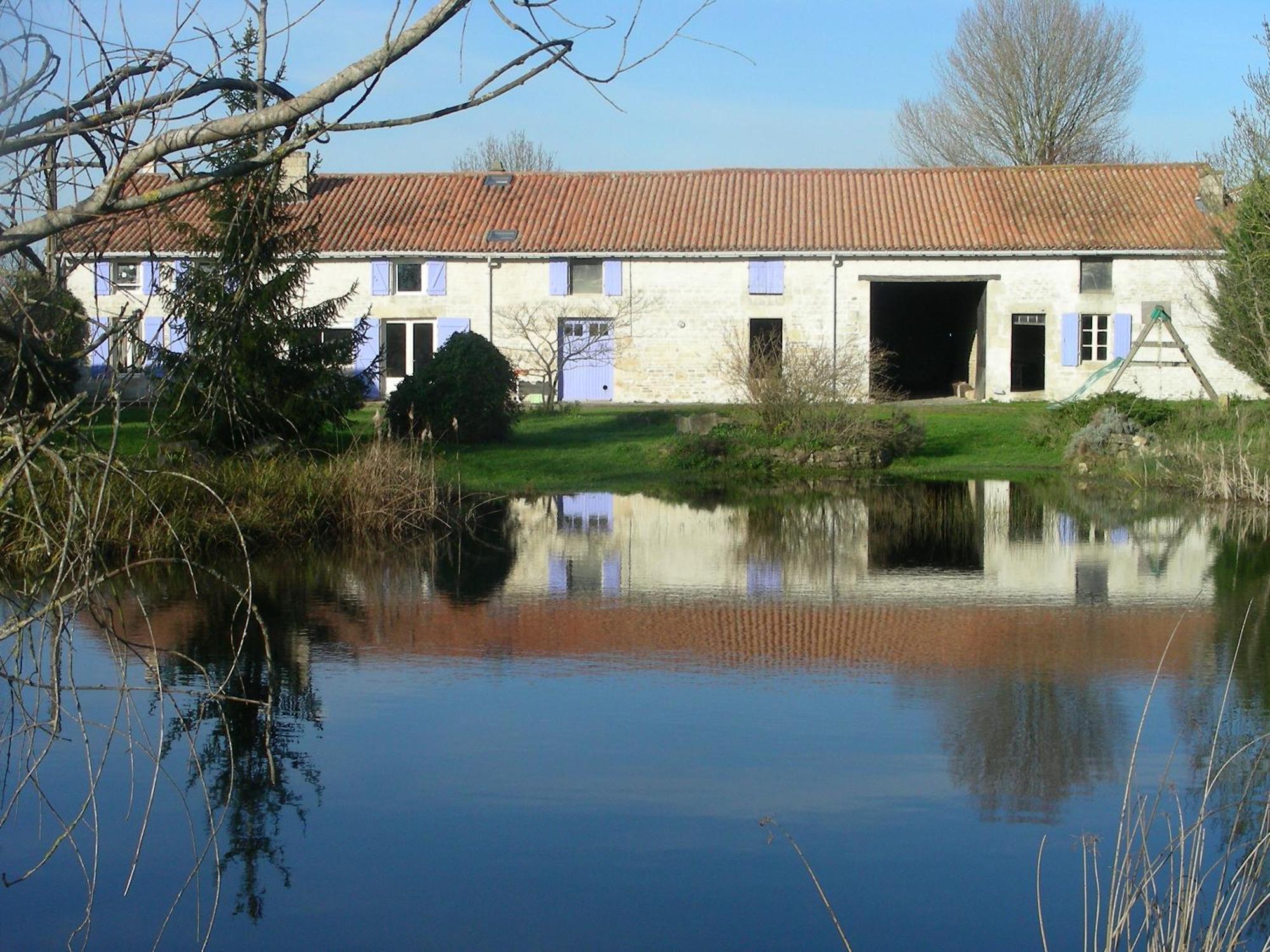 Chambres D'Hotes Entre Niort Et Marais Poitevin Bessines Eksteriør bilde