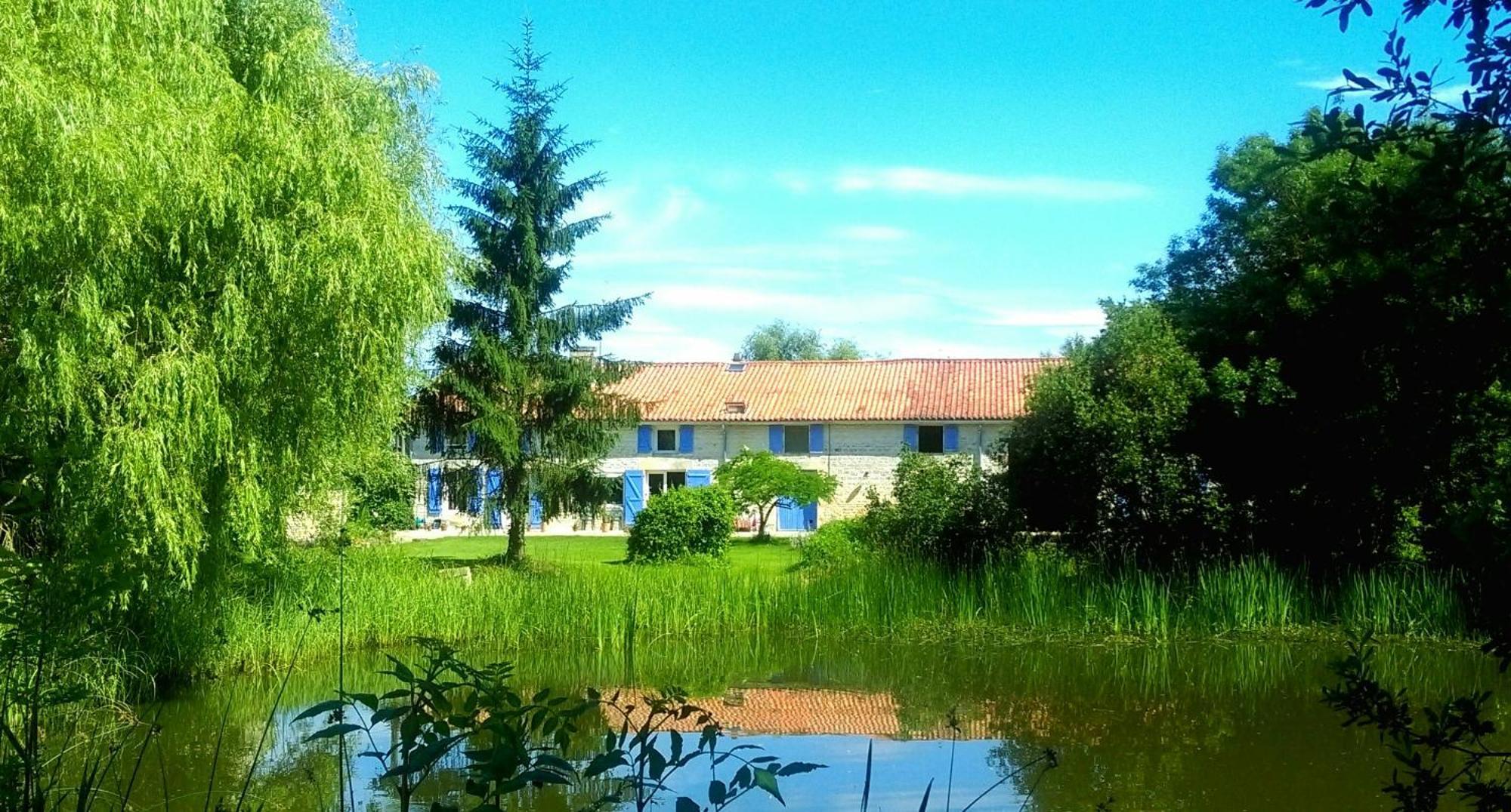 Chambres D'Hotes Entre Niort Et Marais Poitevin Bessines Eksteriør bilde